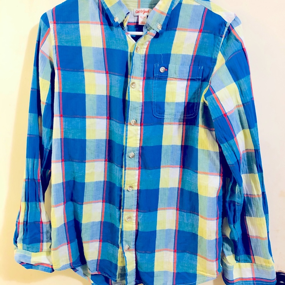 Cat and jack long sleeve button up